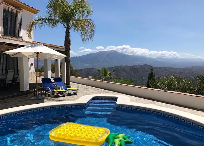 Casa Rural Finca Volando In The Mountains Of Malaga